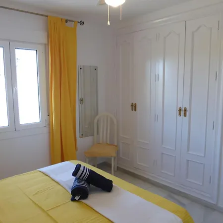2 Bedroom Apartment *